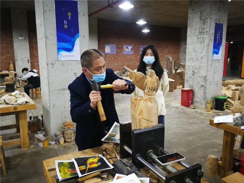 张建华4.jpg