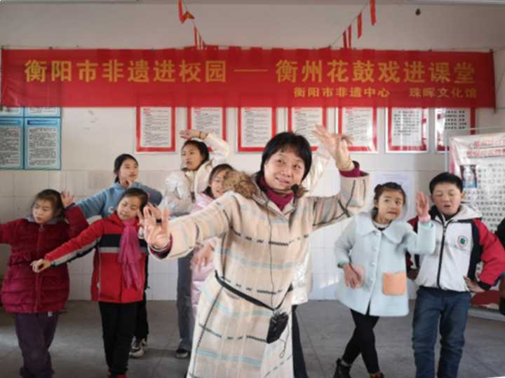 杨小兰5.png
