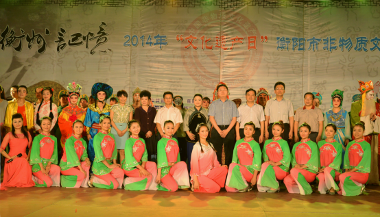 李红6.png