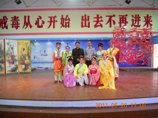 李红5.png