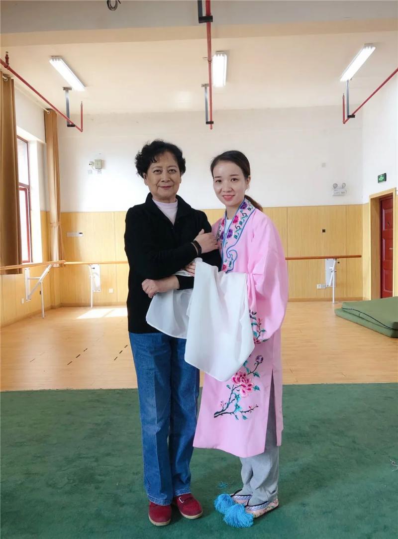 陆林林10.jpg