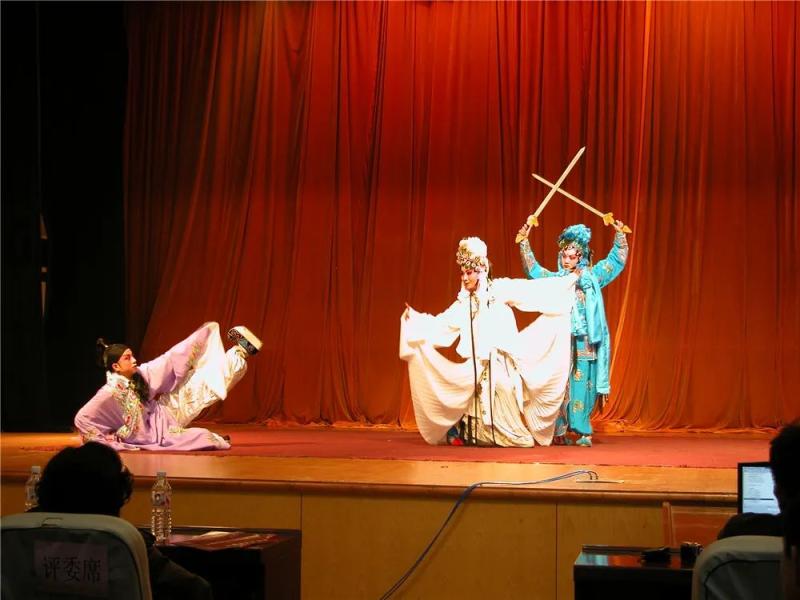 陆林林5.jpg