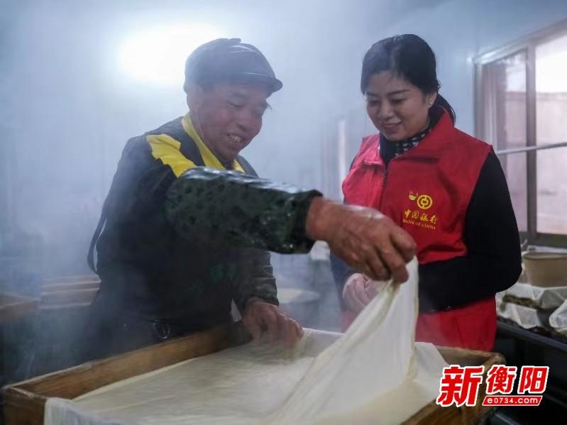 金融.jpg